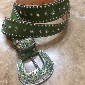 Leather rock crystal belt